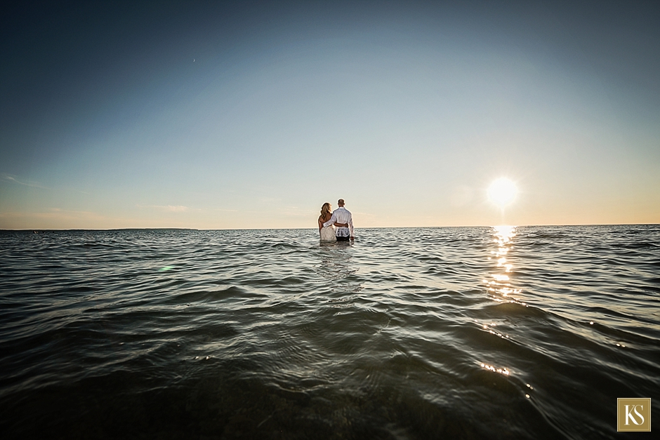 Lake Michigan Wedding Pictures, Lake Michigan Beach wedding photos, Glen Kellie Saunders Photography